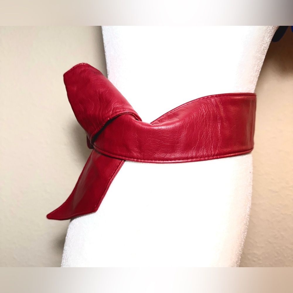 Red Raspberry Belt with Buckle - Picture 12 of 13